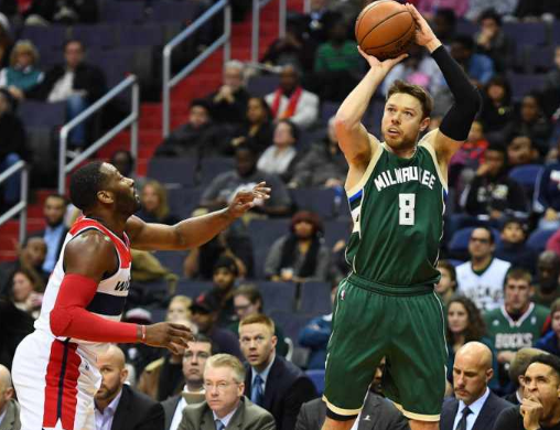 关于雄鹿碾压热火,乔治高光表现的信息 关于雄鹿碾压热火,乔治高光表现的信息