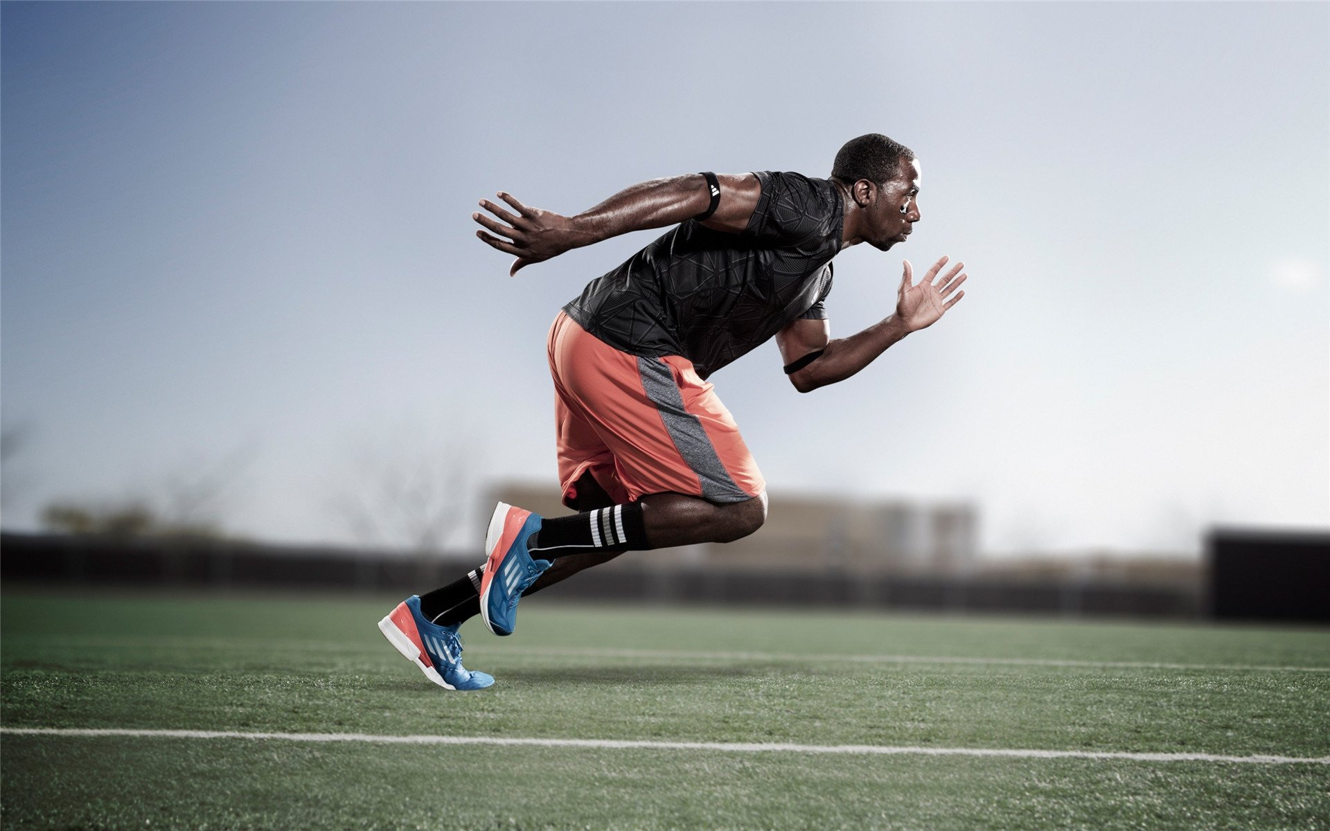 巴尔韦德压制级发挥导演逆转,尼斯补时绝杀荷兰引爆全场