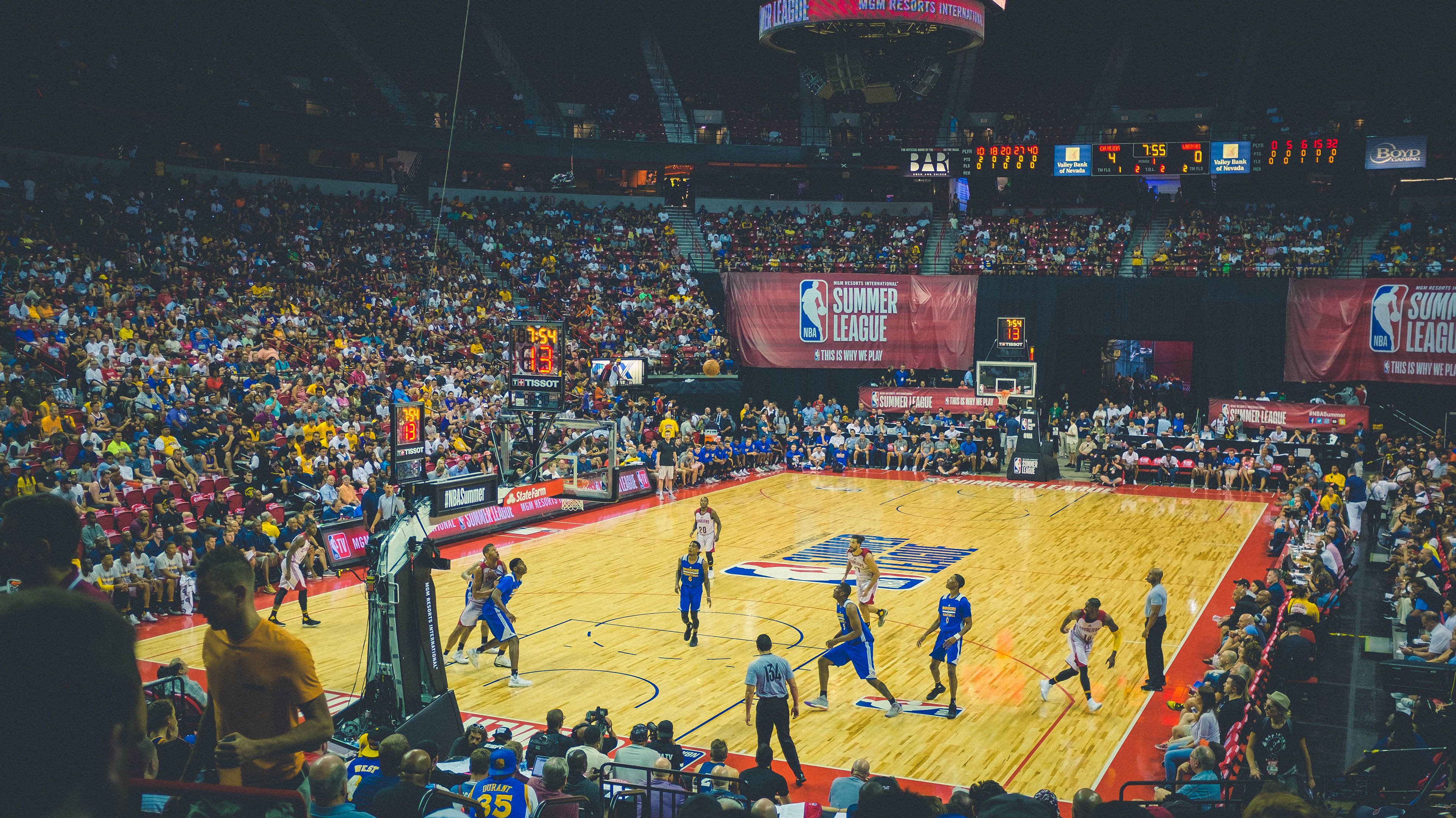 丹佛新王加冕之战,约基奇关键先生封神记