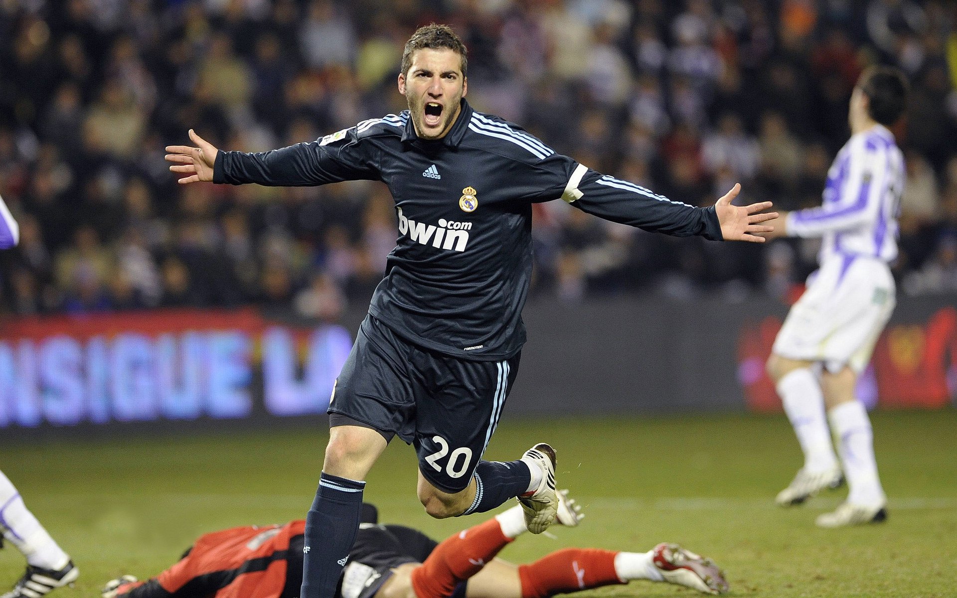 那不勒斯碾压哥伦比亚？不，这是孙兴慜的季后赛抢七启示录